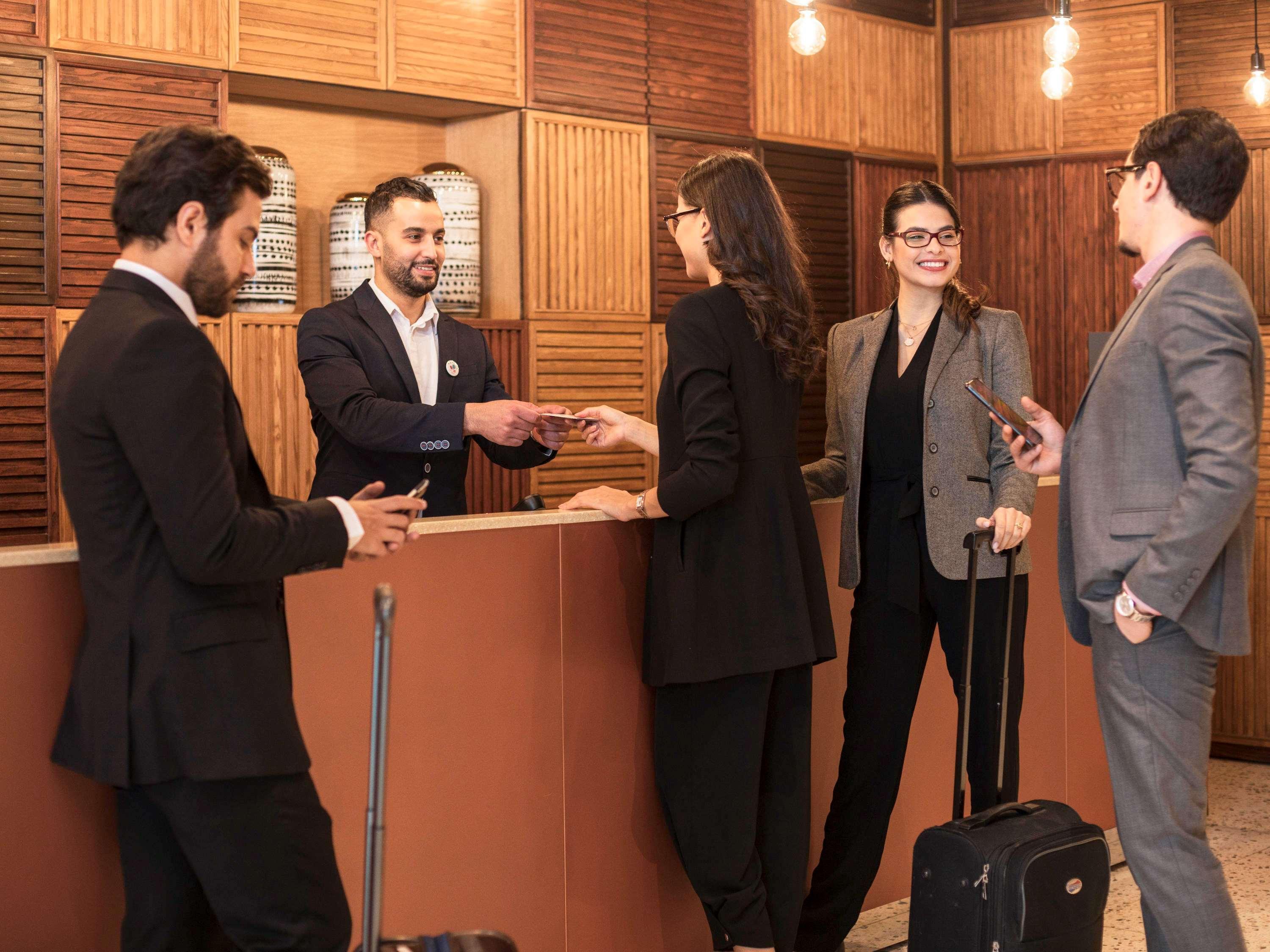 מלון קזבלנקה Ibis Abdelmoumen Casa Centre מראה חיצוני תמונה