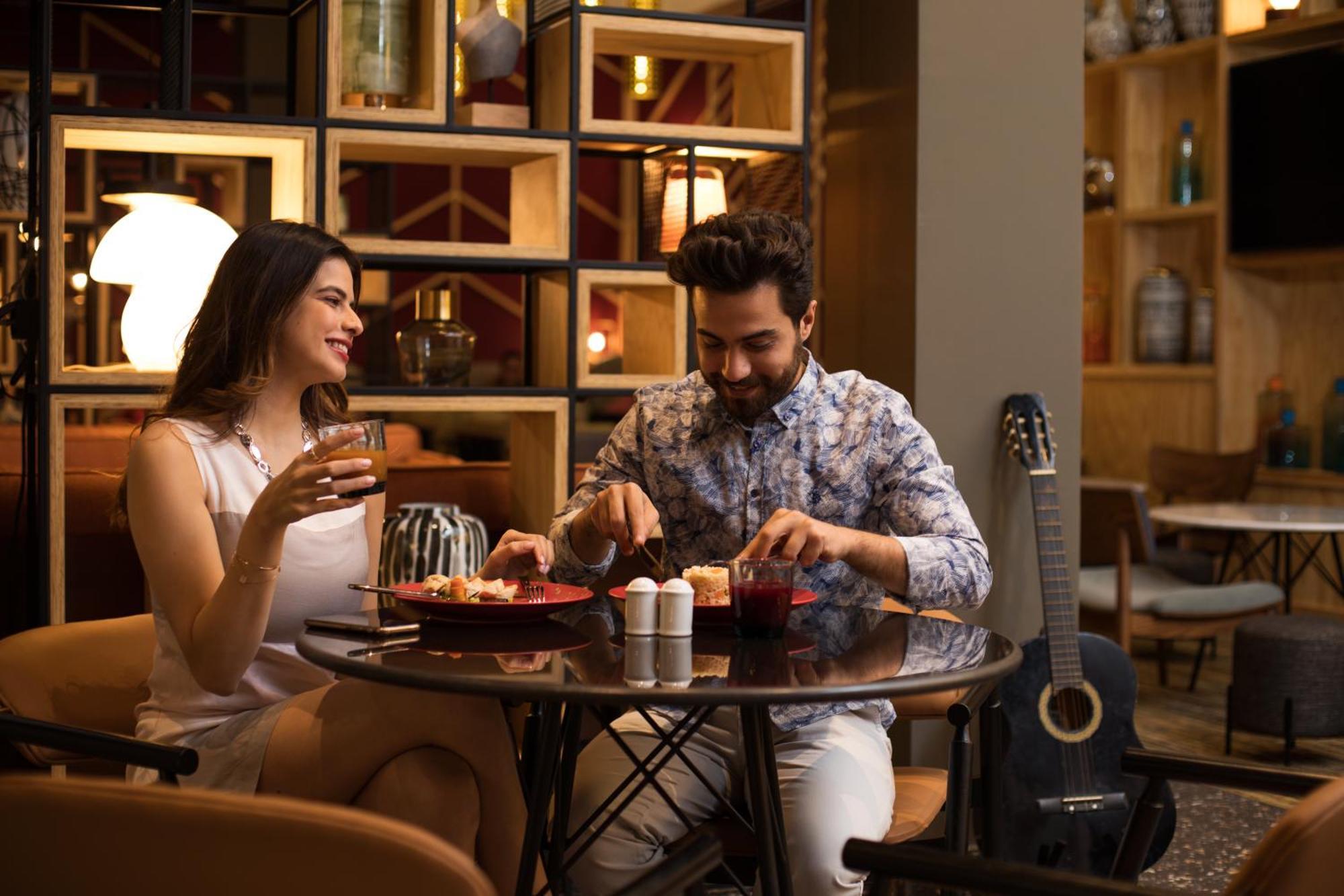 מלון קזבלנקה Ibis Abdelmoumen Casa Centre מראה חיצוני תמונה