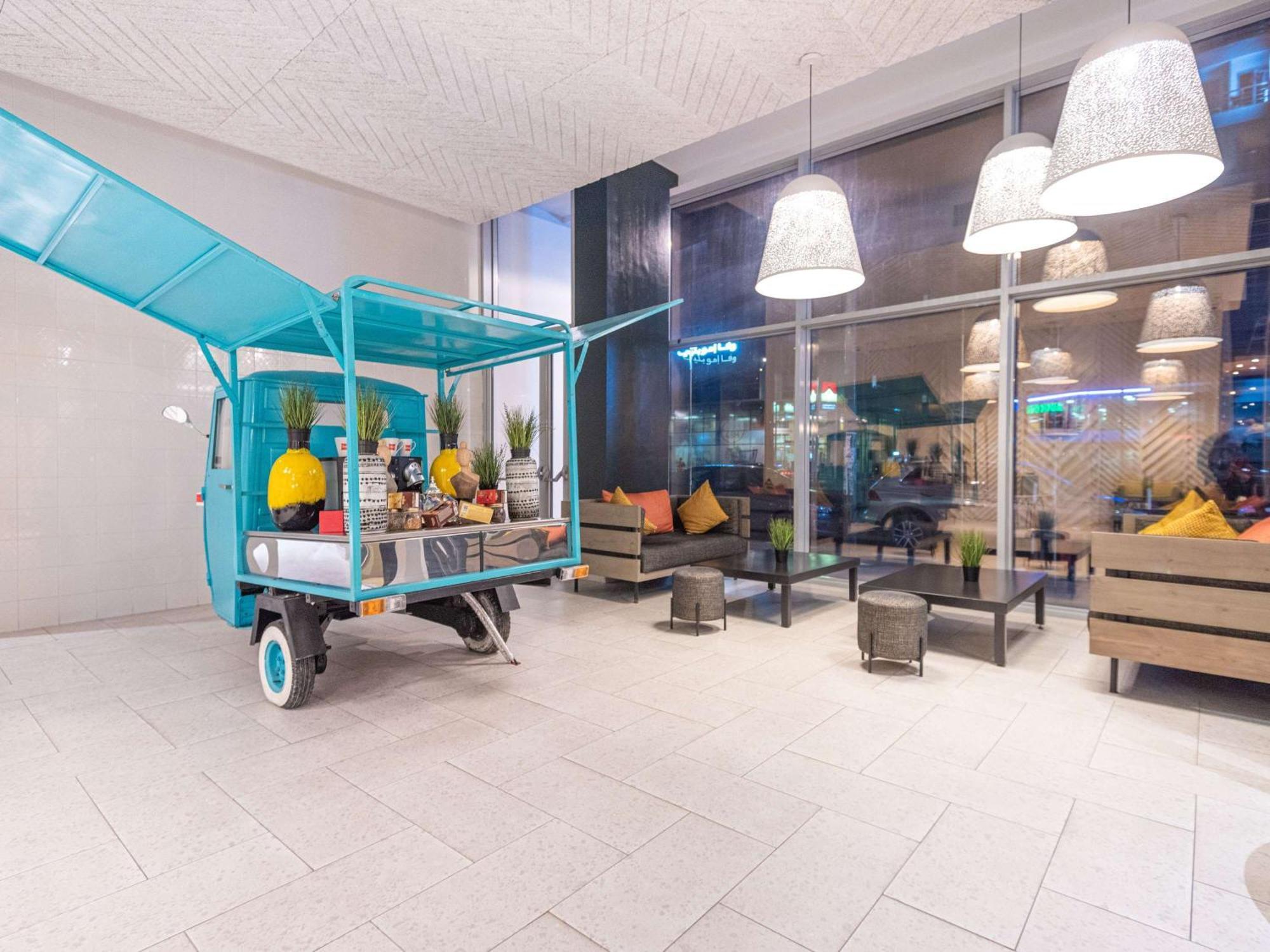 מלון קזבלנקה Ibis Abdelmoumen Casa Centre מראה חיצוני תמונה